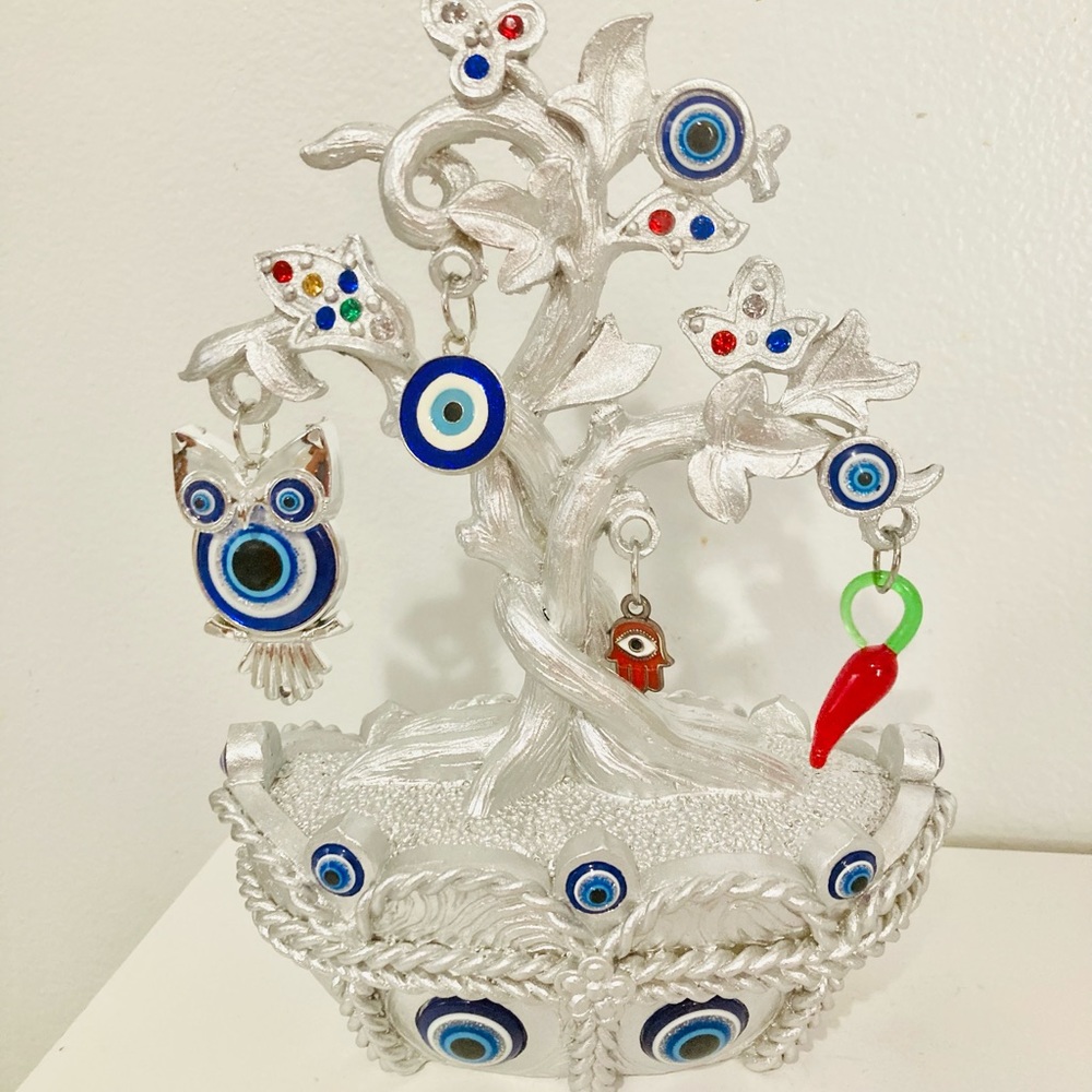 LOVELY 🧿 EVIL EYE 🧿 PROTECTION TREE HOME DECOR!